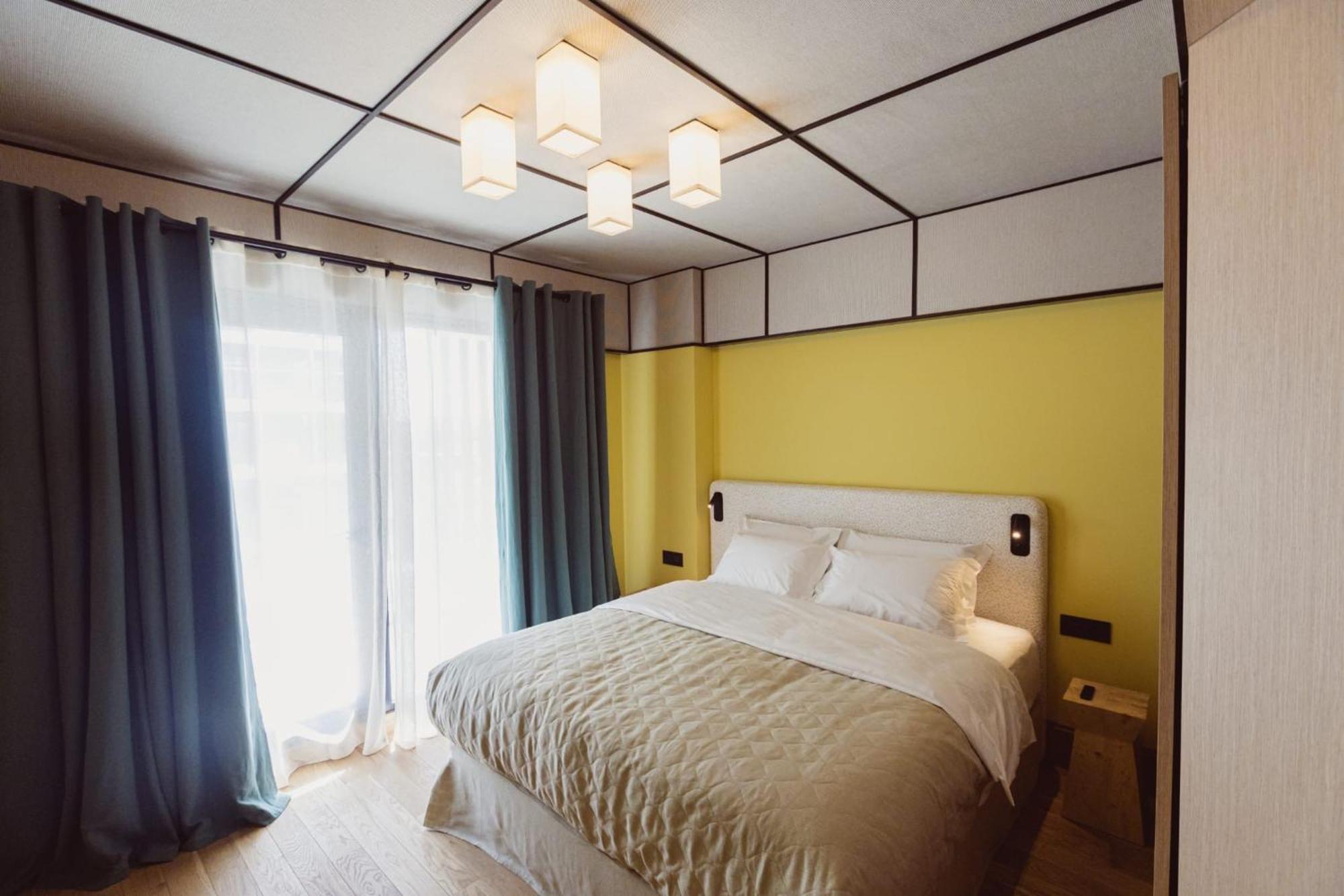 Aparthotel קריובה מראה חיצוני תמונה