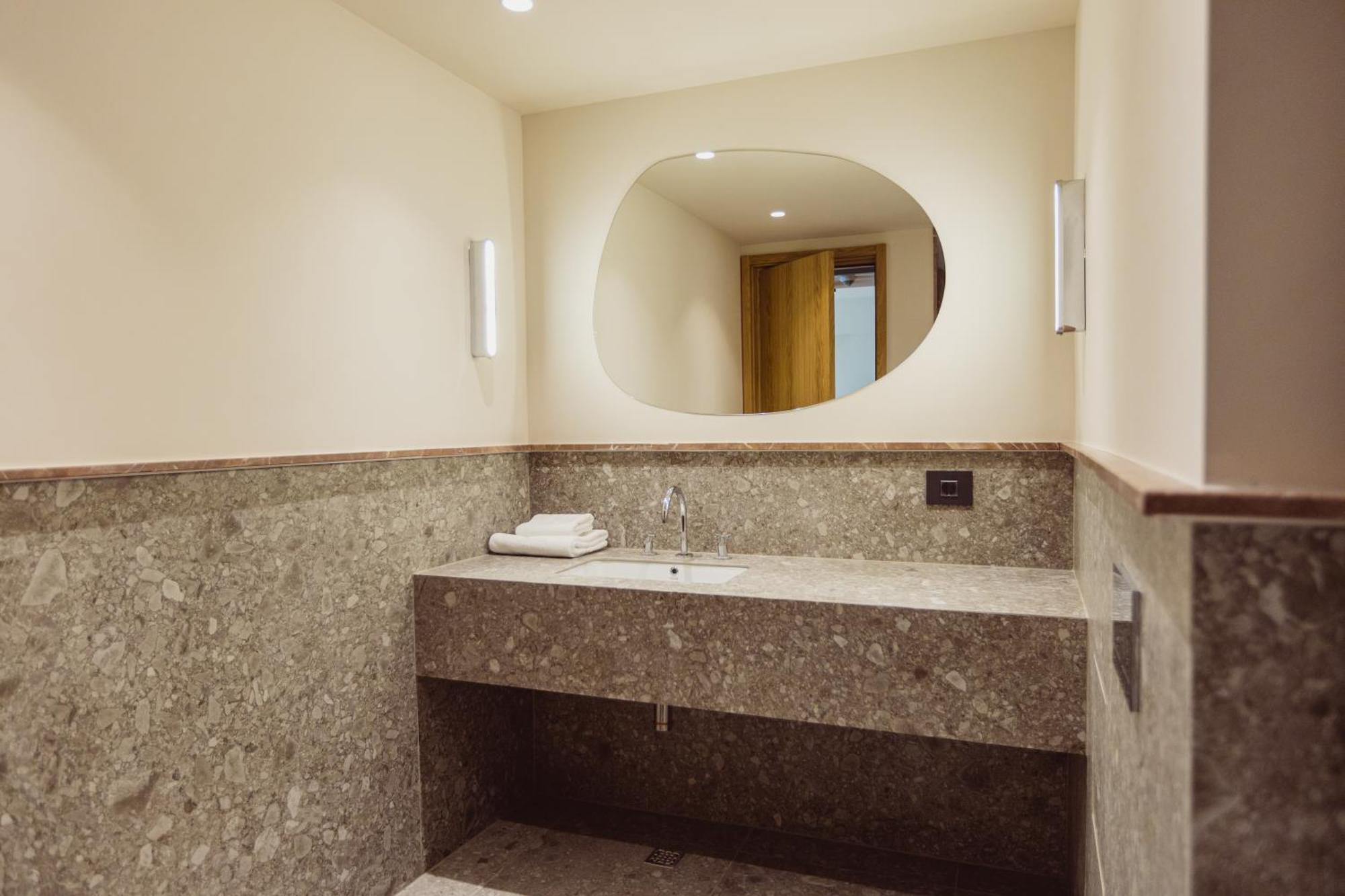 Aparthotel קריובה מראה חיצוני תמונה