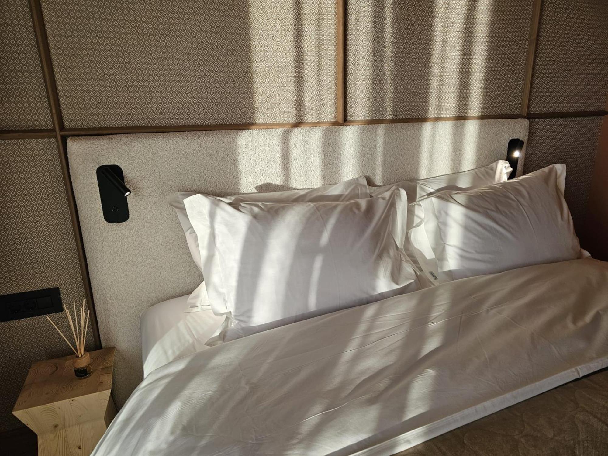Aparthotel קריובה מראה חיצוני תמונה